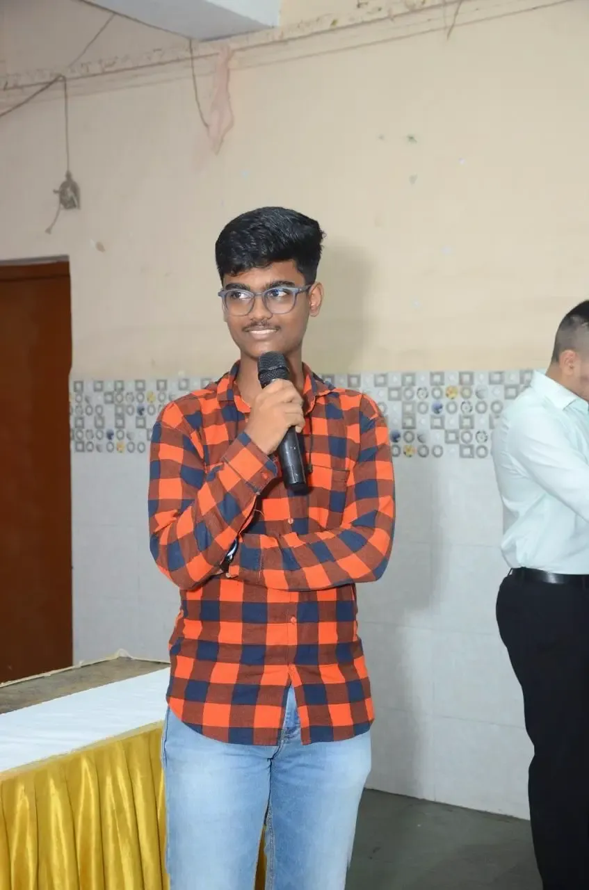 Yash Bankar, SkoolEase student now at IIT BHU